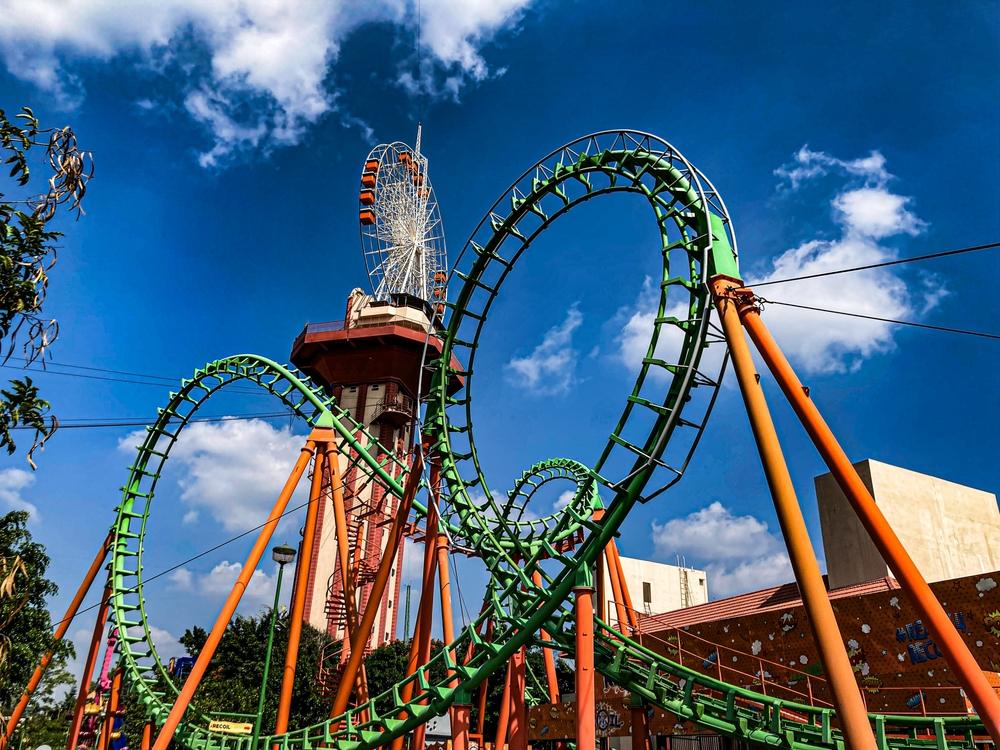 Rides at an amusement park that someone can get injured on in North Carolina