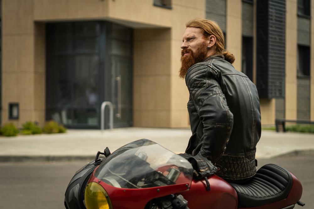 A motorcycle rider ponders what the motorcycle helmet laws in North Carolina are.